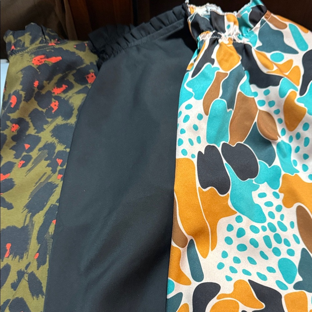 SHEIN Multicolor Patterned Tops